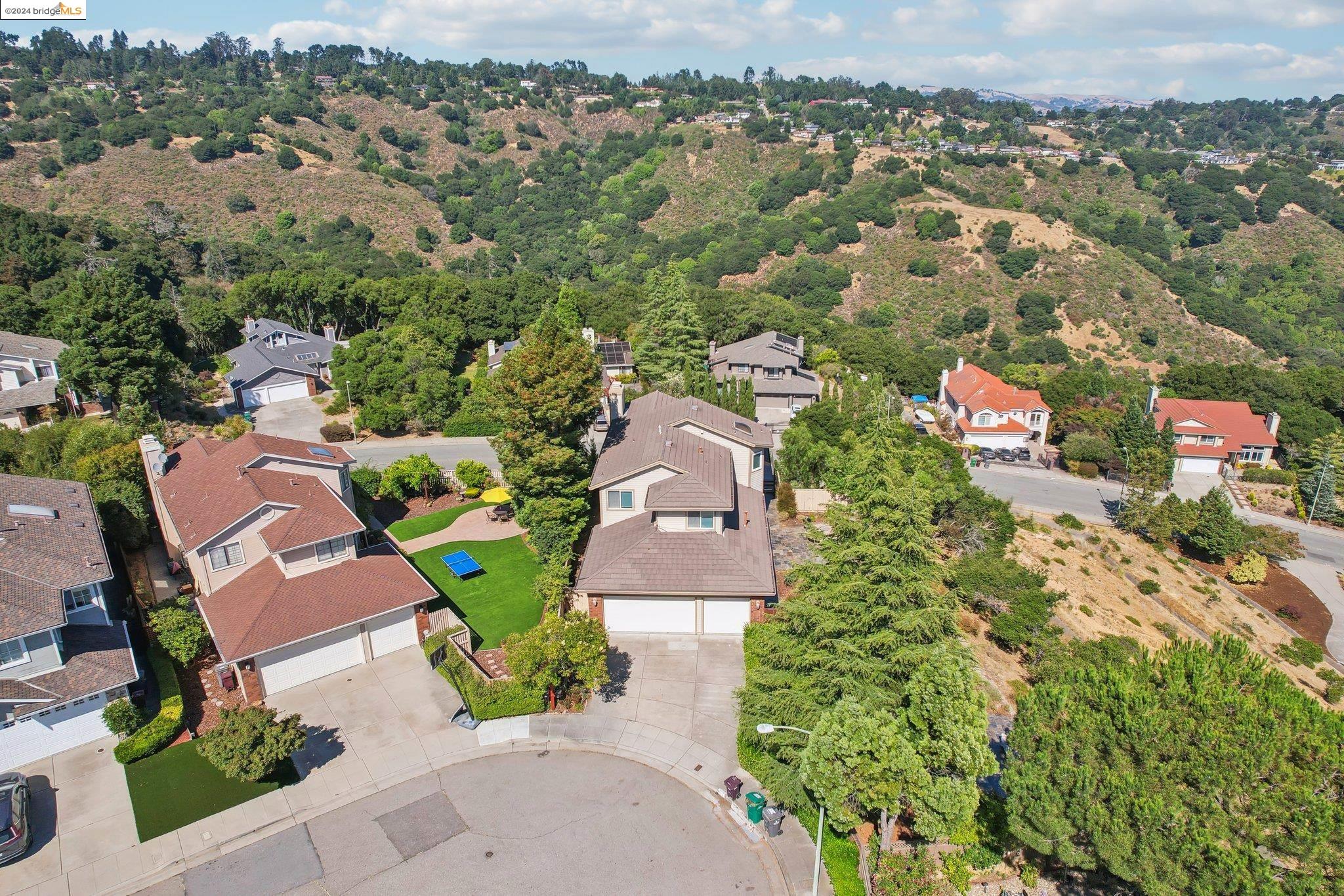 5028 Crystal Ridge Ct