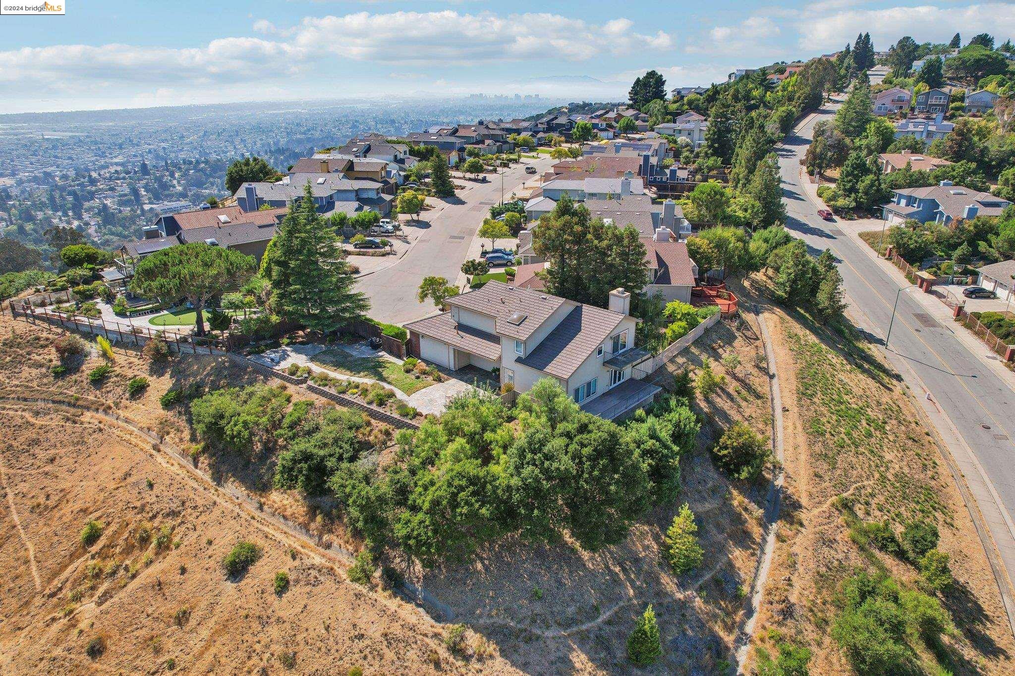 5028 Crystal Ridge Ct