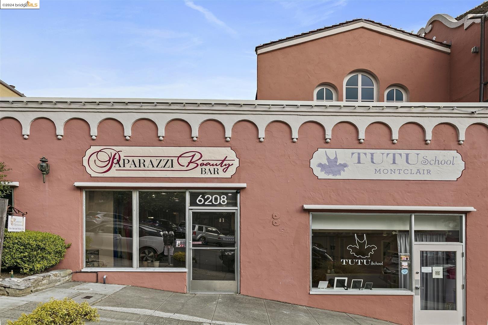 2130 Mountain Blvd # 101