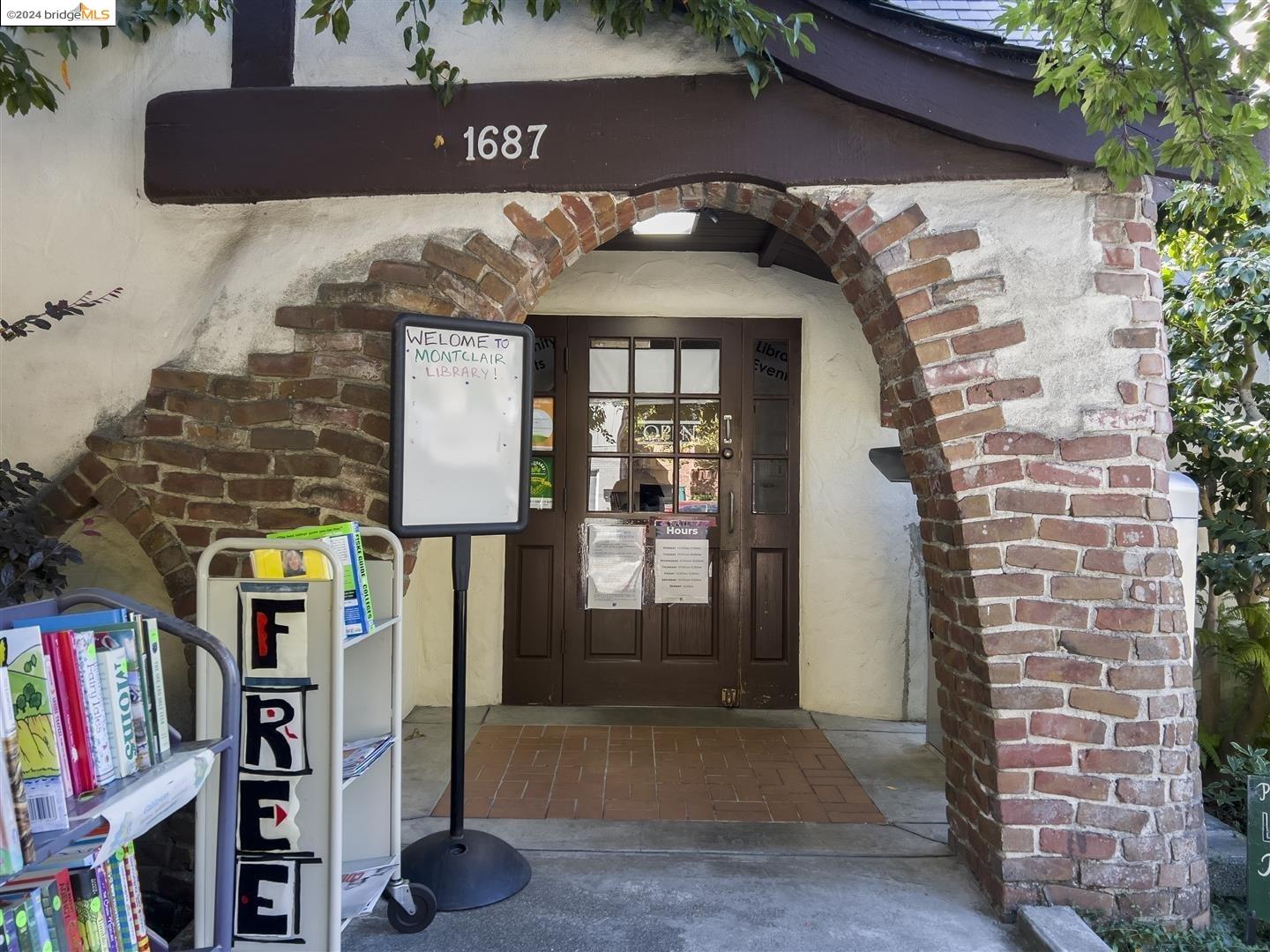 2130 Mountain Blvd # 101