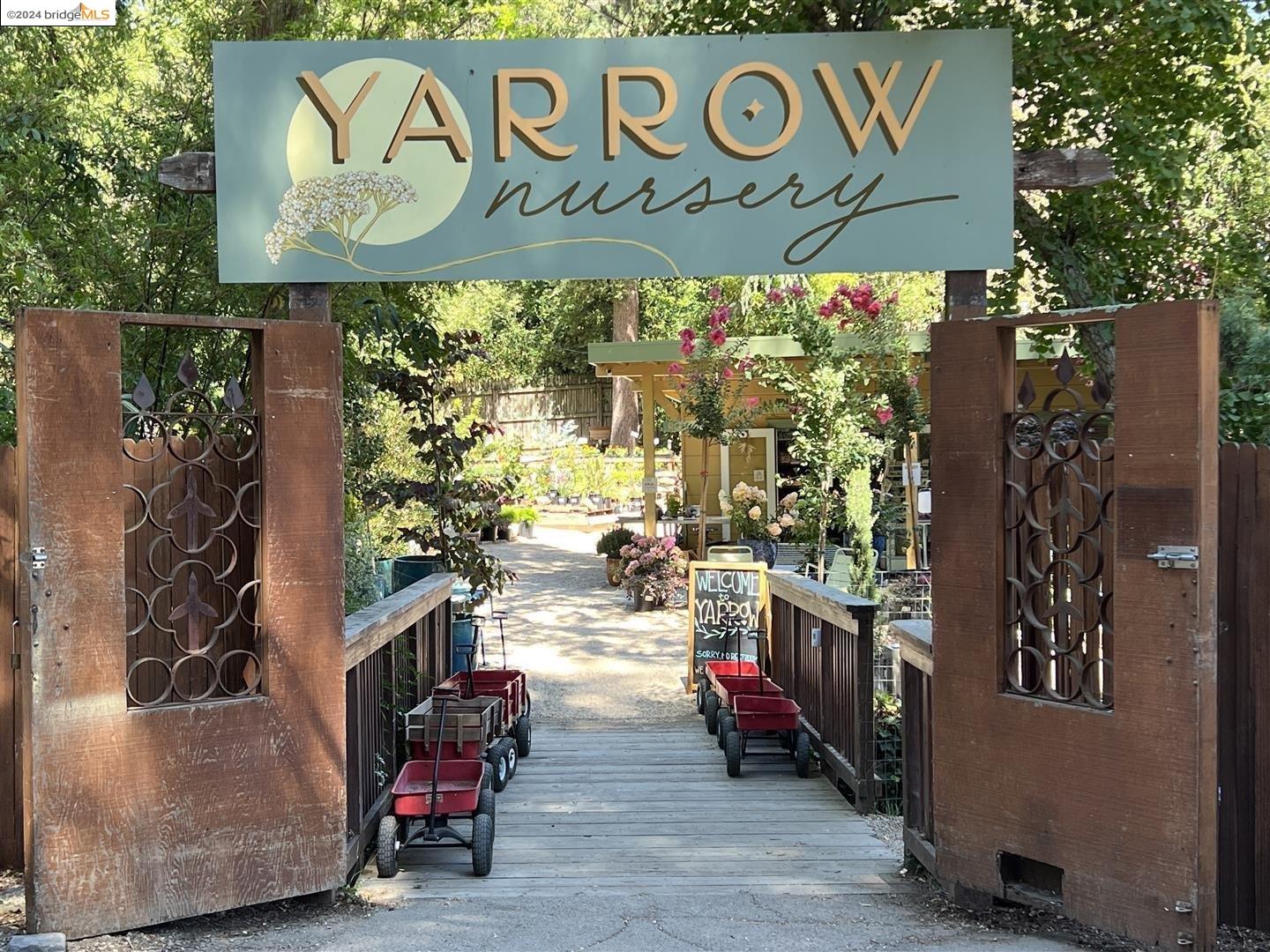 2130 Mountain Blvd # 101