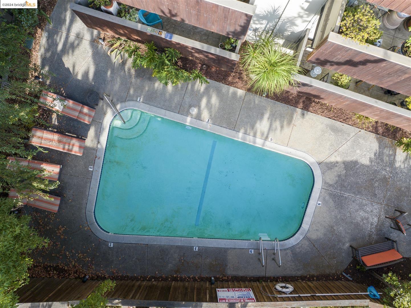 2130 Mountain Blvd # 101