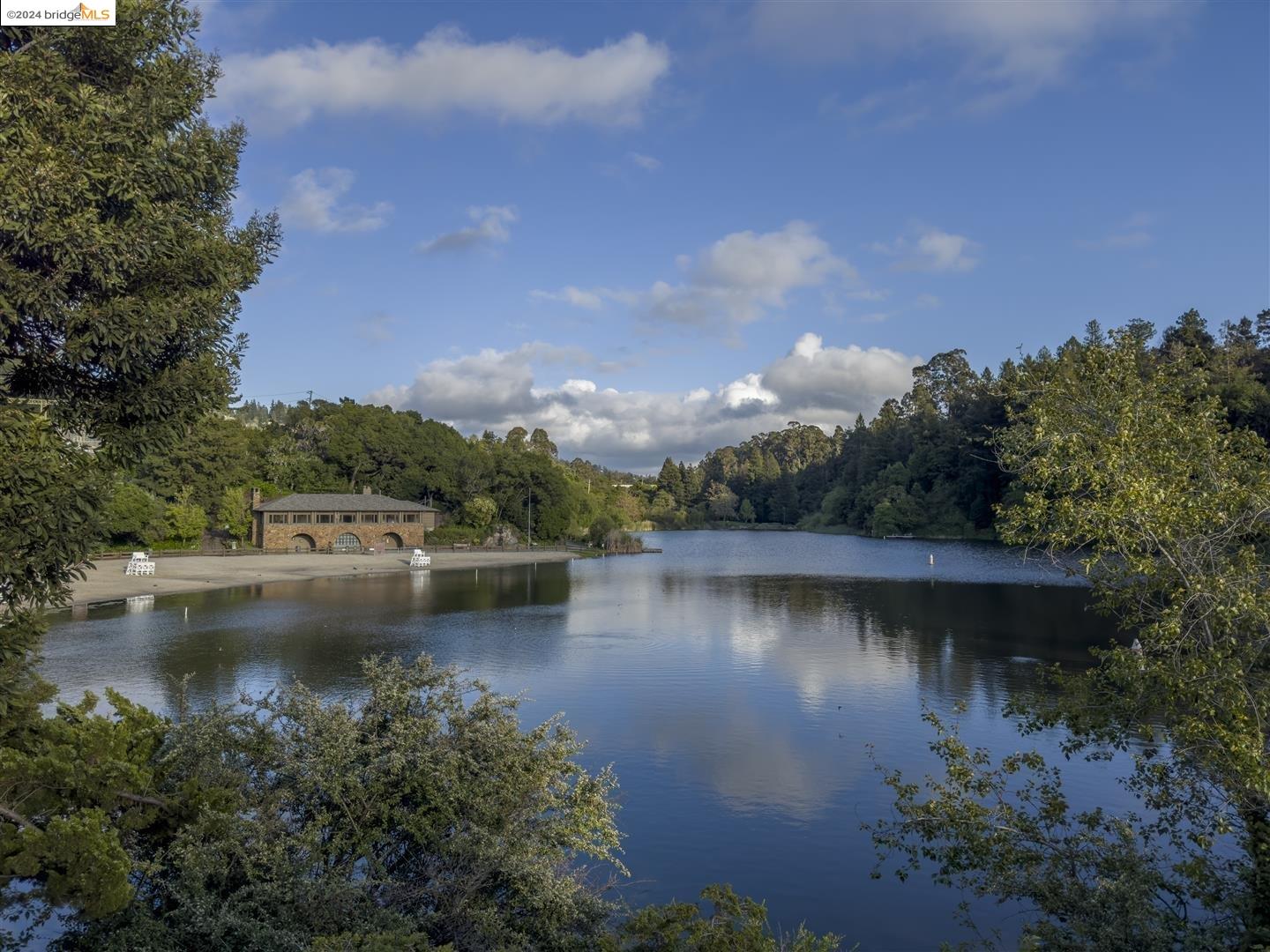 2130 Mountain Blvd # 101