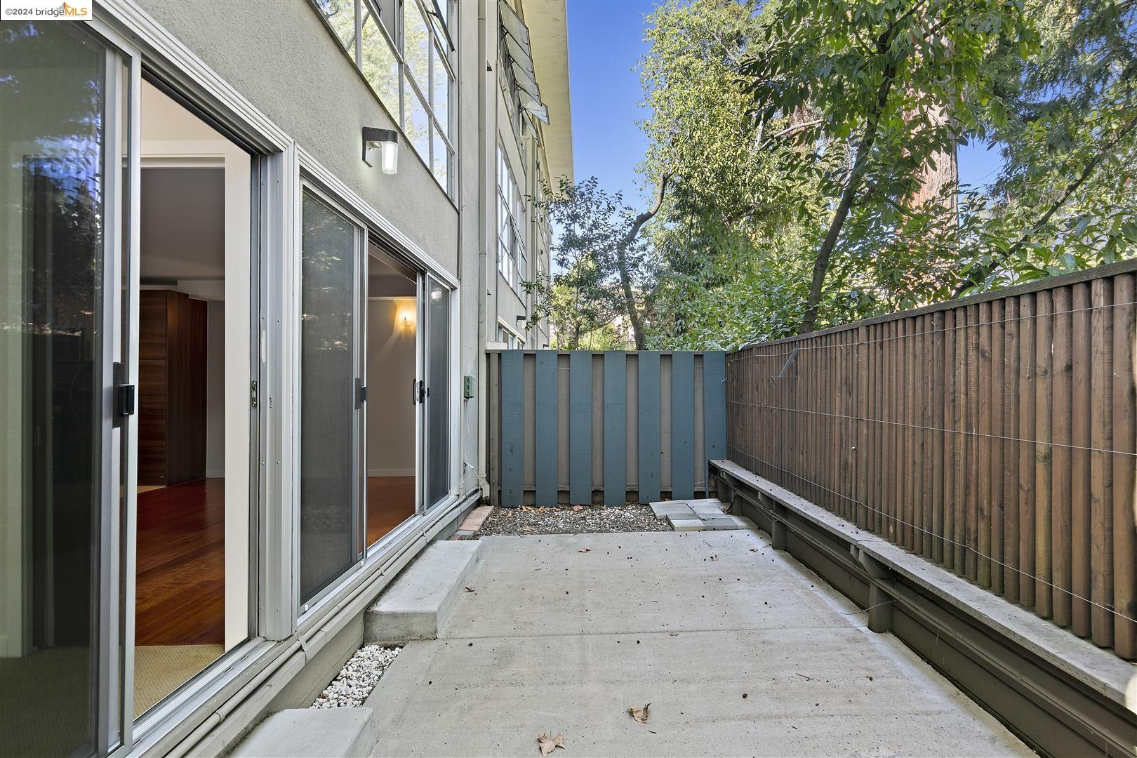 2130 Mountain Blvd # 101