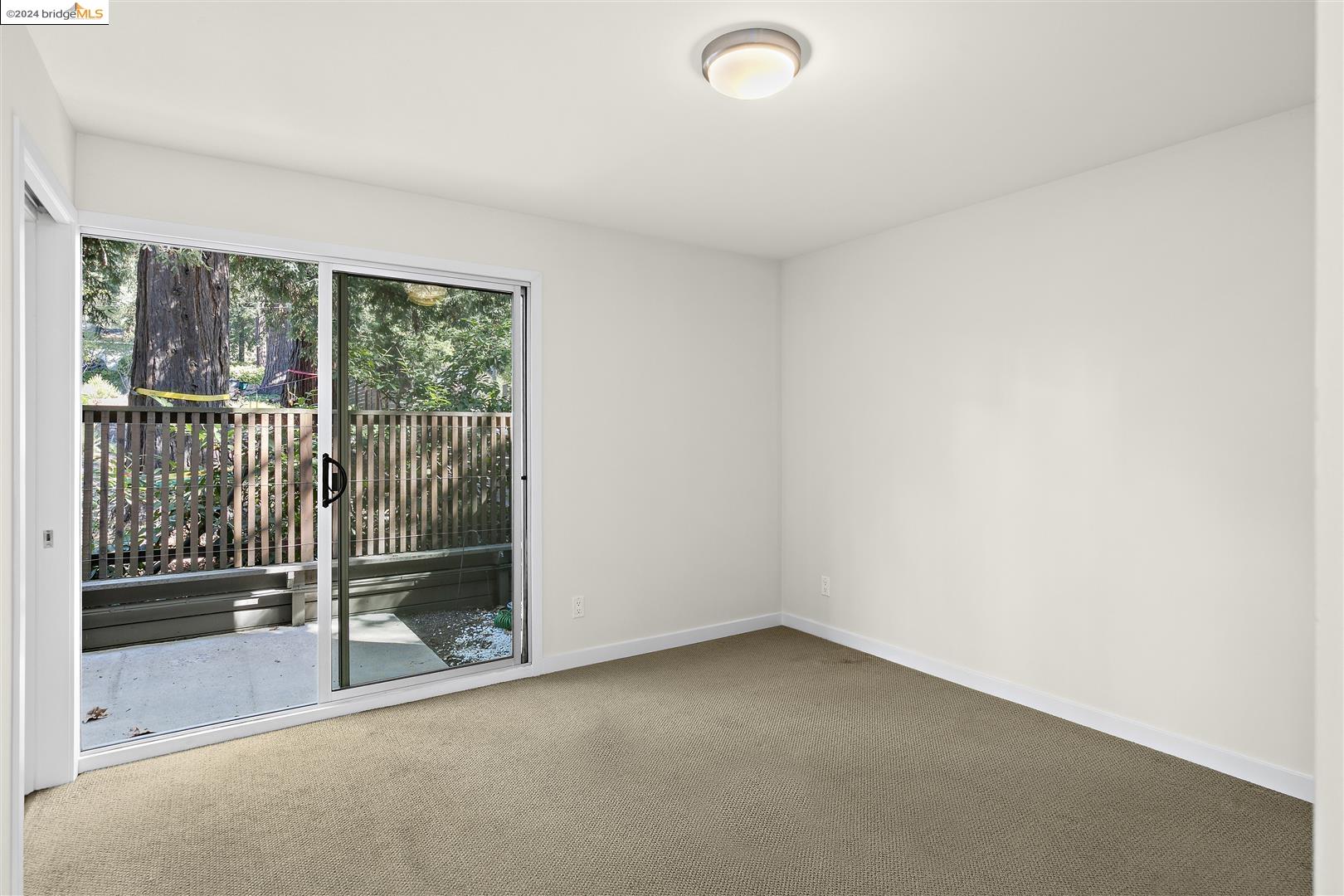 2130 Mountain Blvd # 101