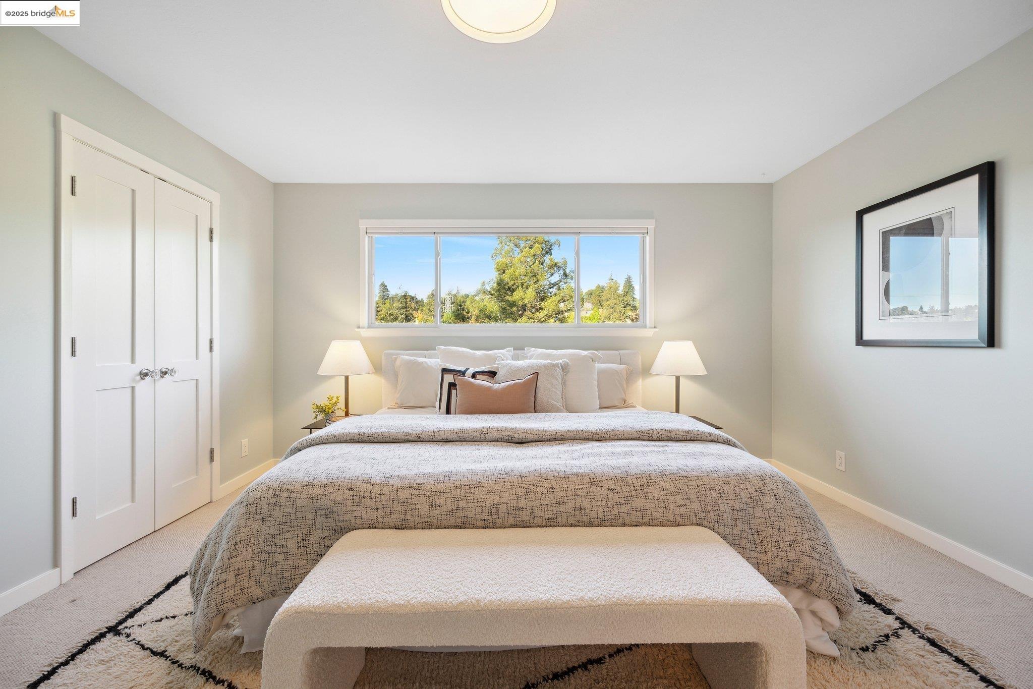 1124 Hollywood Ave # 2