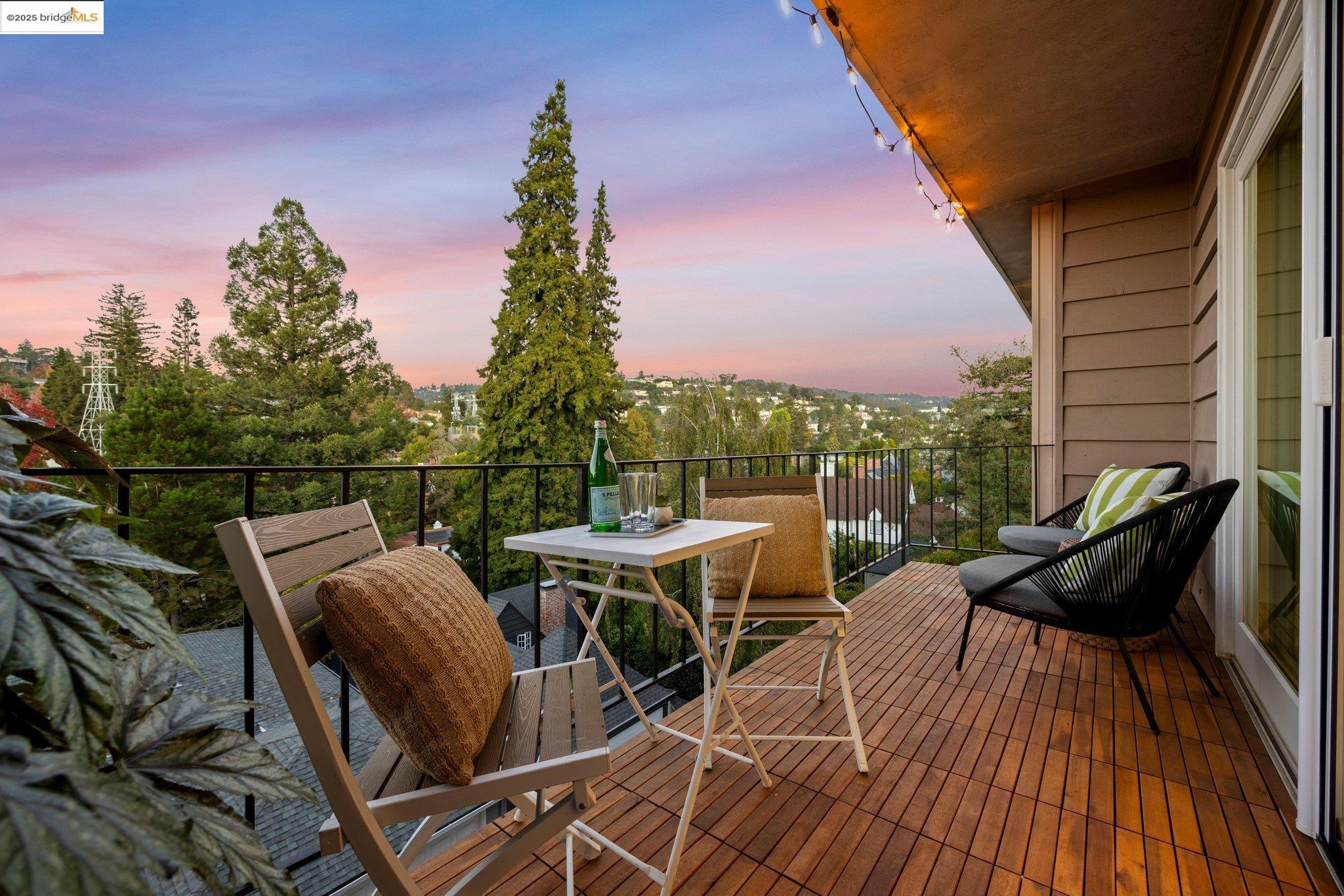 1124 Hollywood Ave # 2