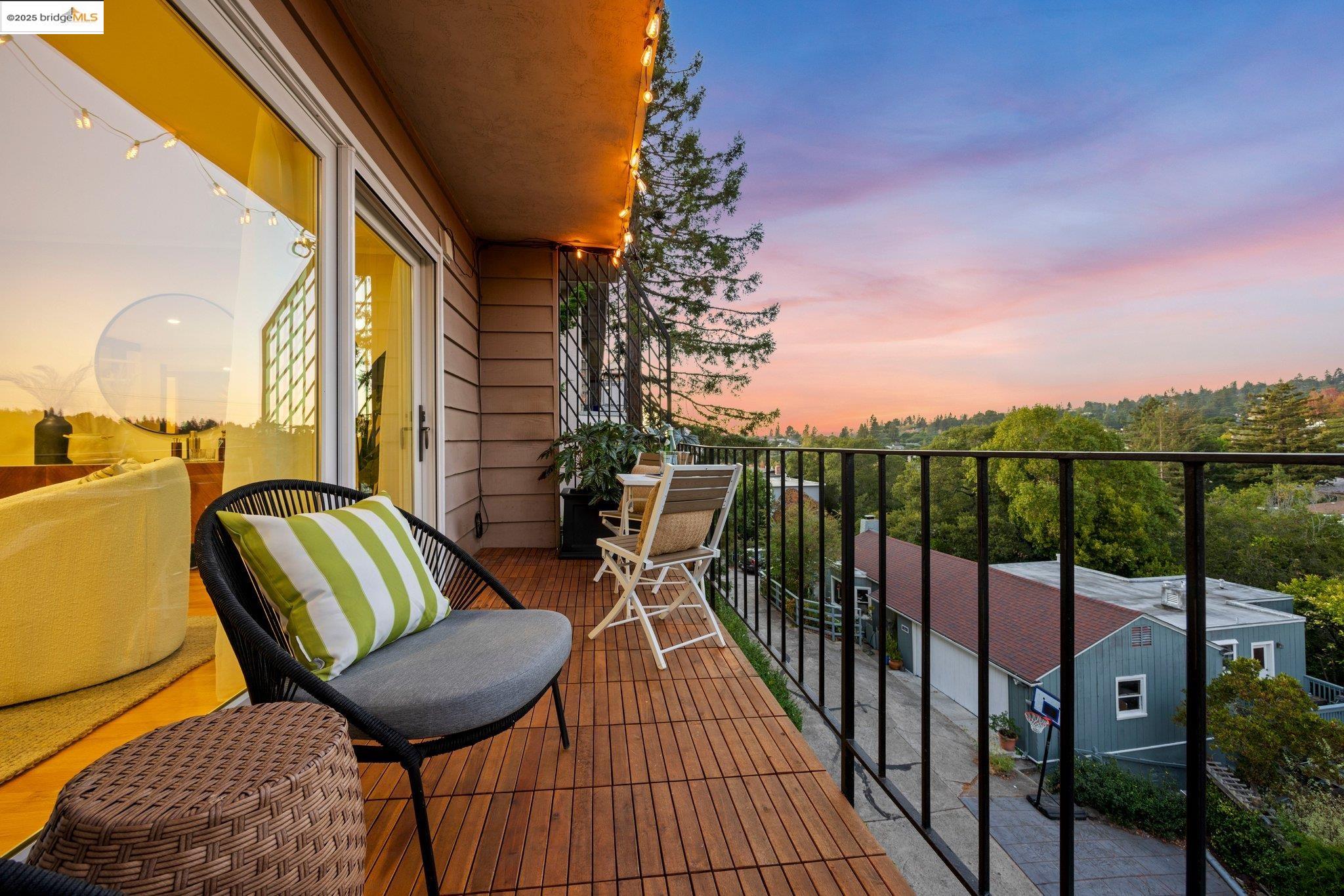 1124 Hollywood Ave # 2