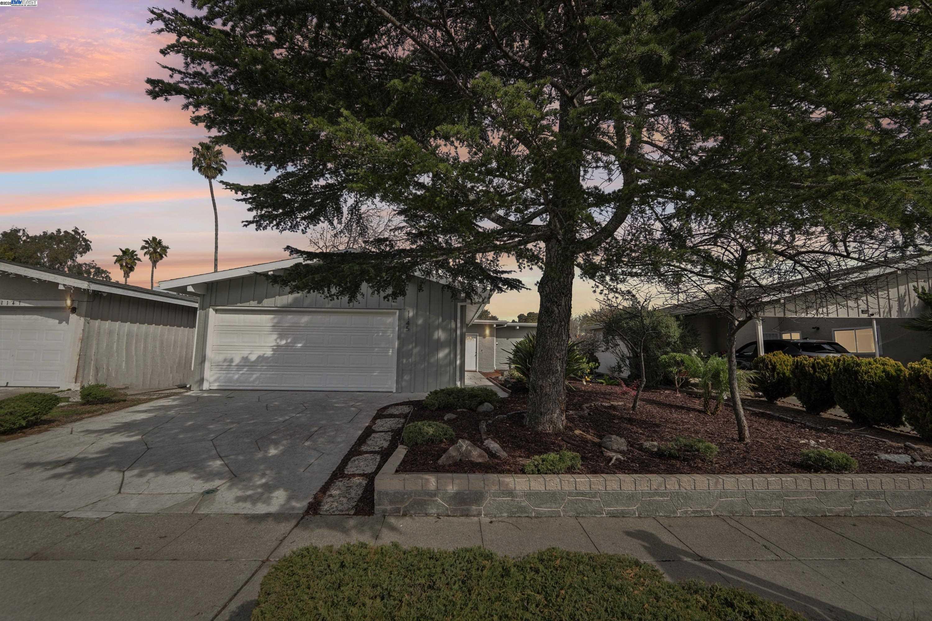 1145 Rosewood Way
