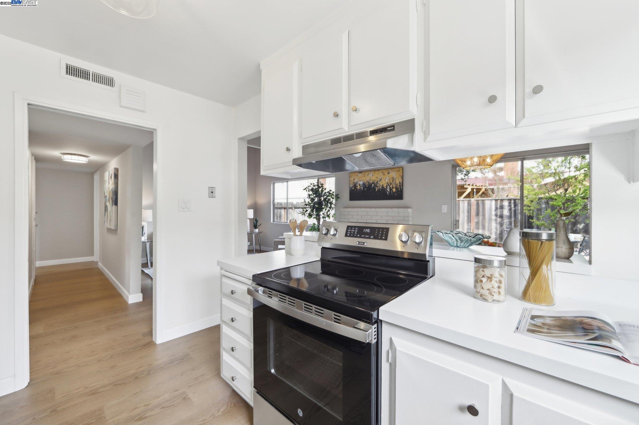 1145 Rosewood Way