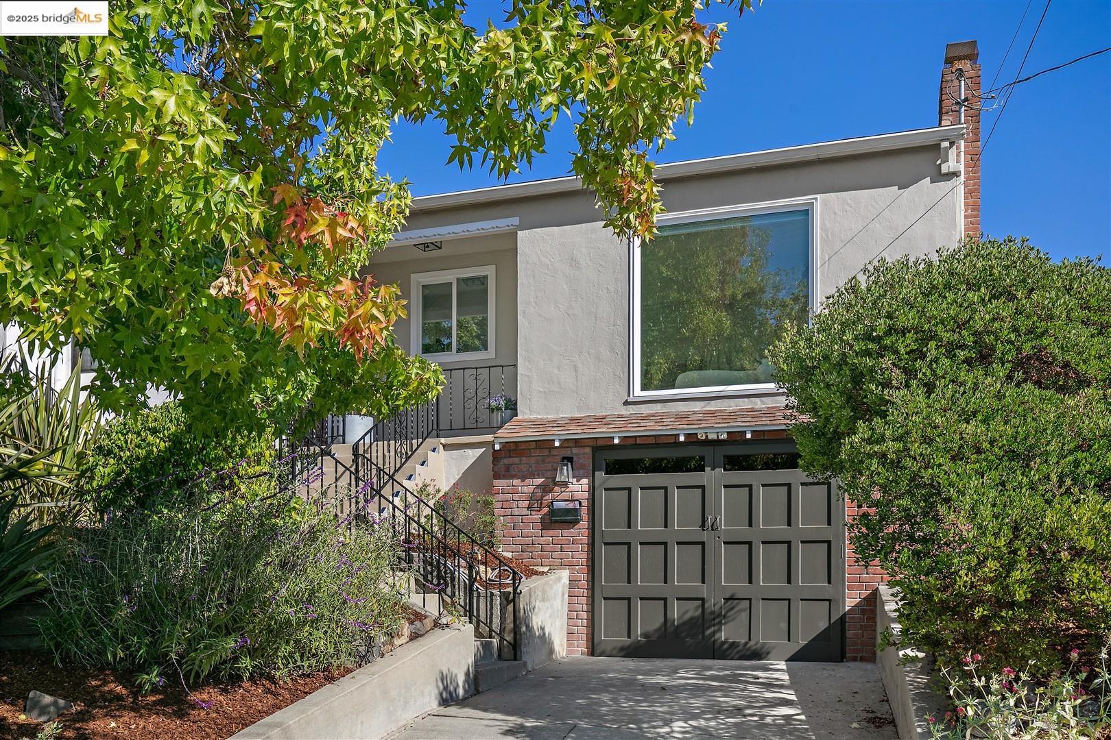 3920 Coolidge Ave