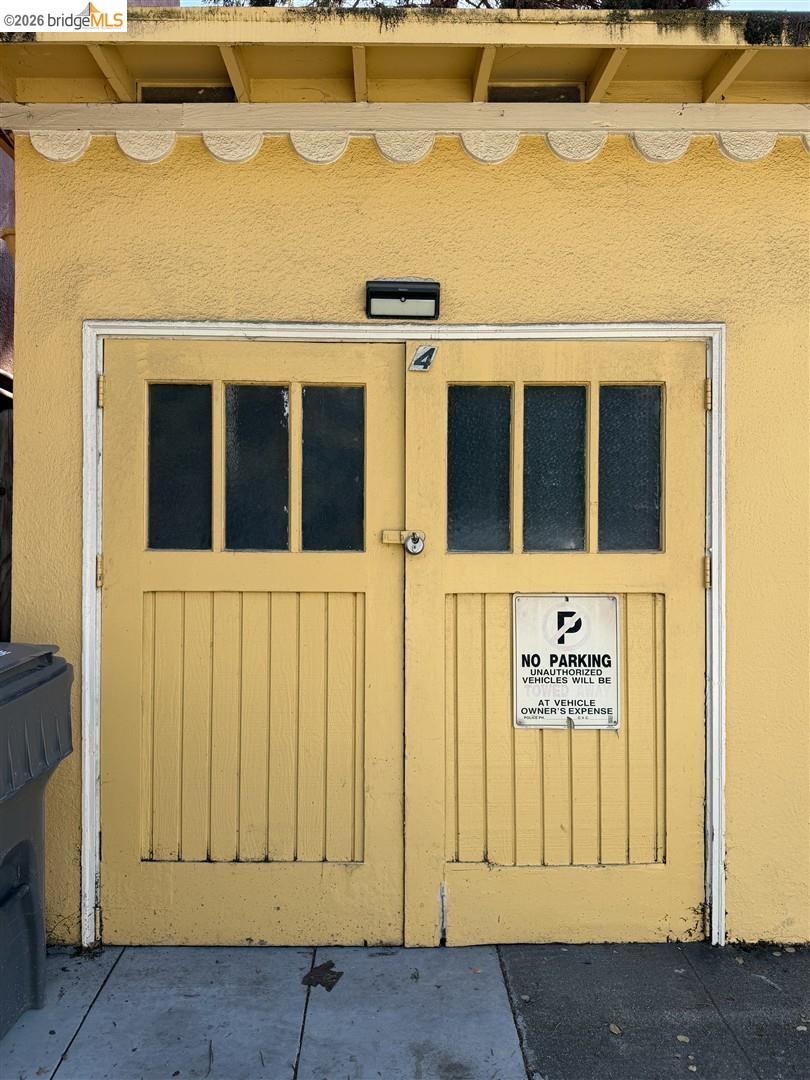 245 29th St # 4 Unit: #4