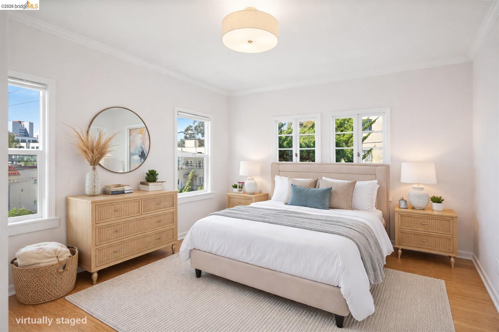 245 29th St # 4 Unit: #4