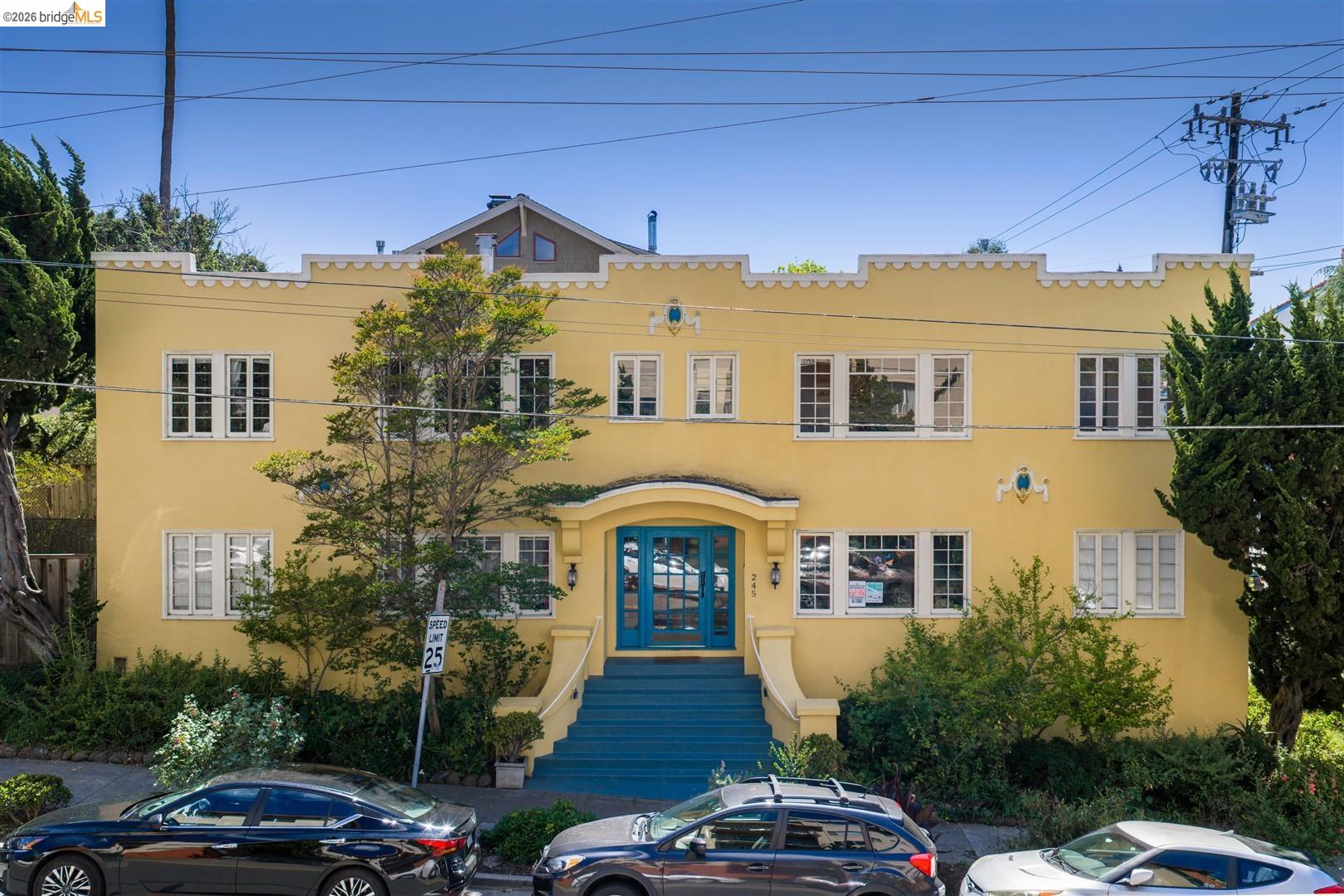 245 29th St # 4 Unit: #4