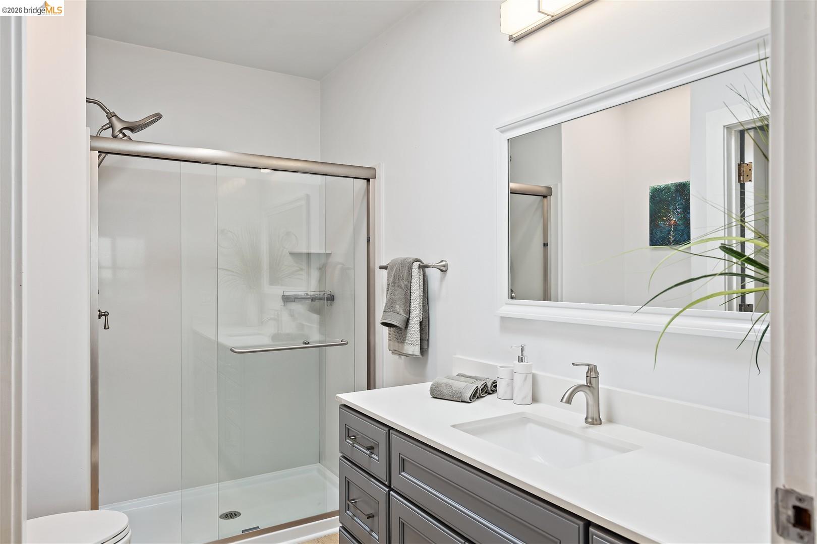 201 3rd St # 302