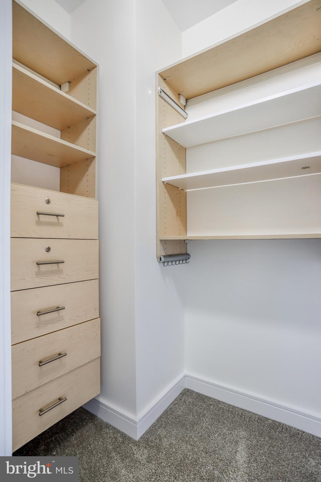 6820 Wisconsin AVENUE Unit: 3008
