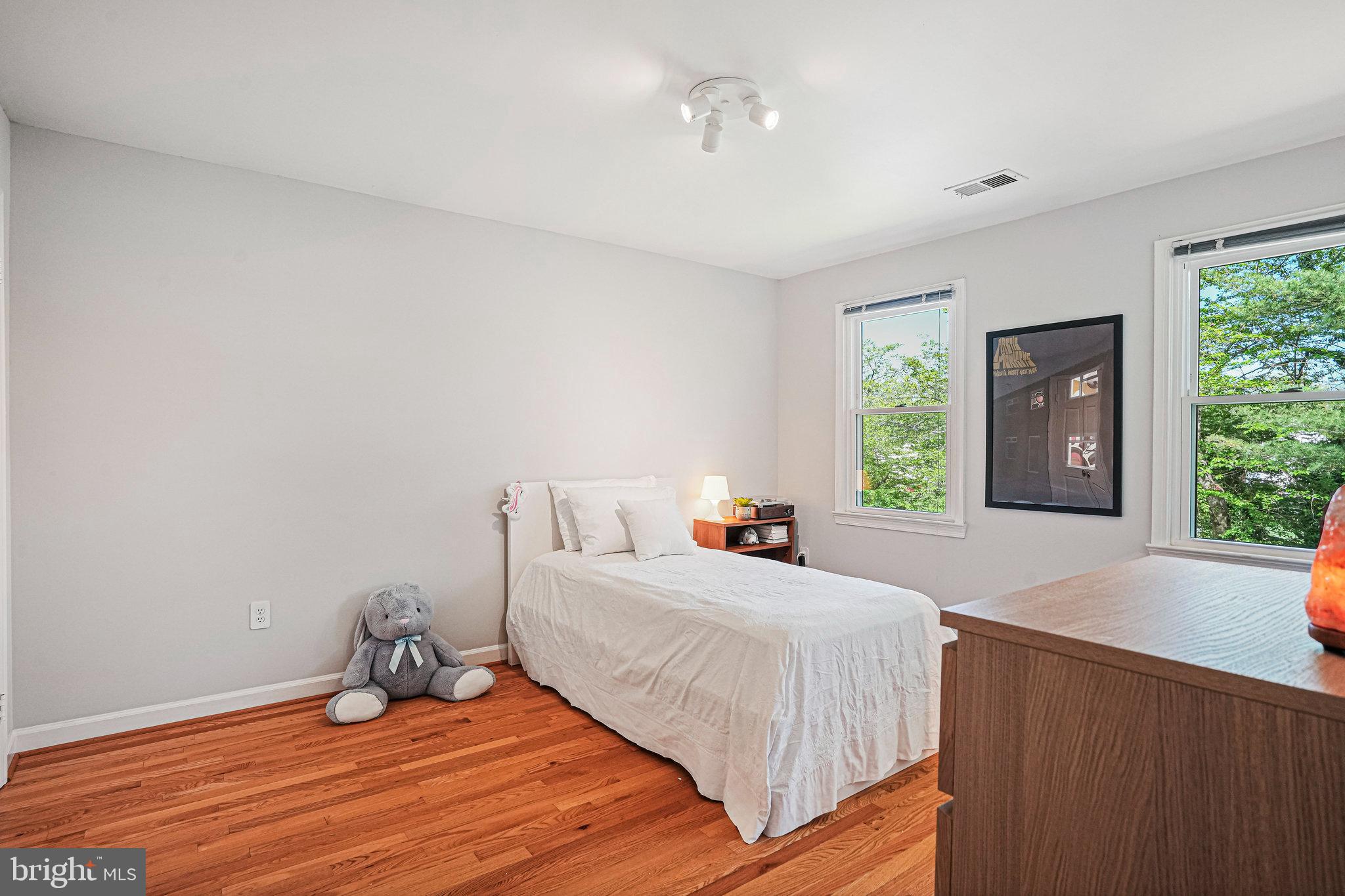 7700 Zulima Ct