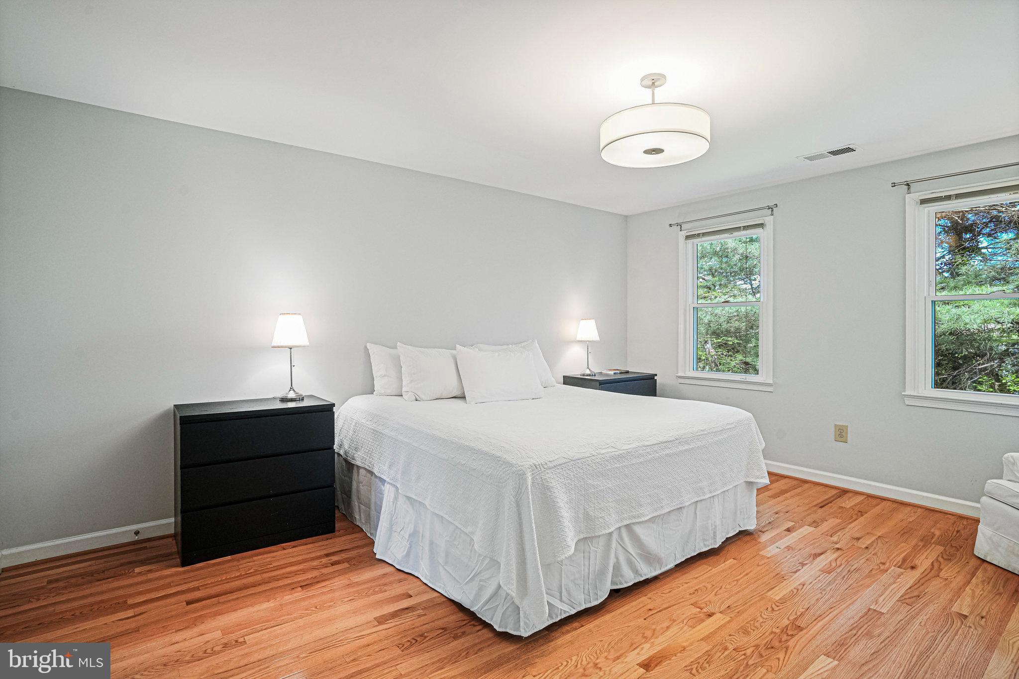 7700 Zulima Ct