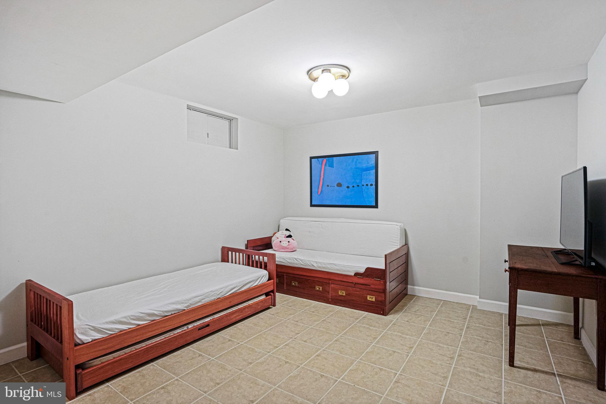 7700 Zulima Ct