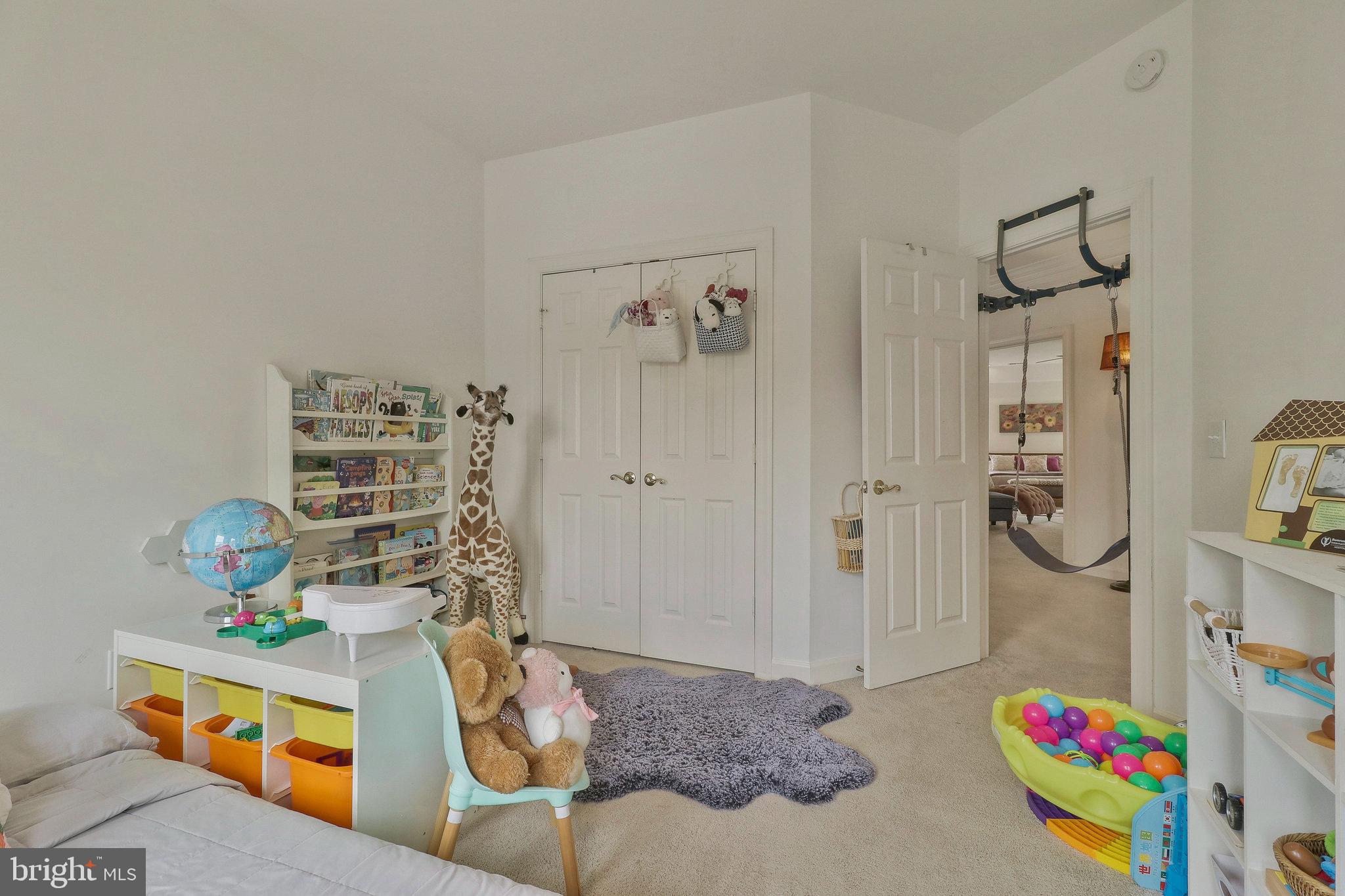 10423 Snow Point Dr