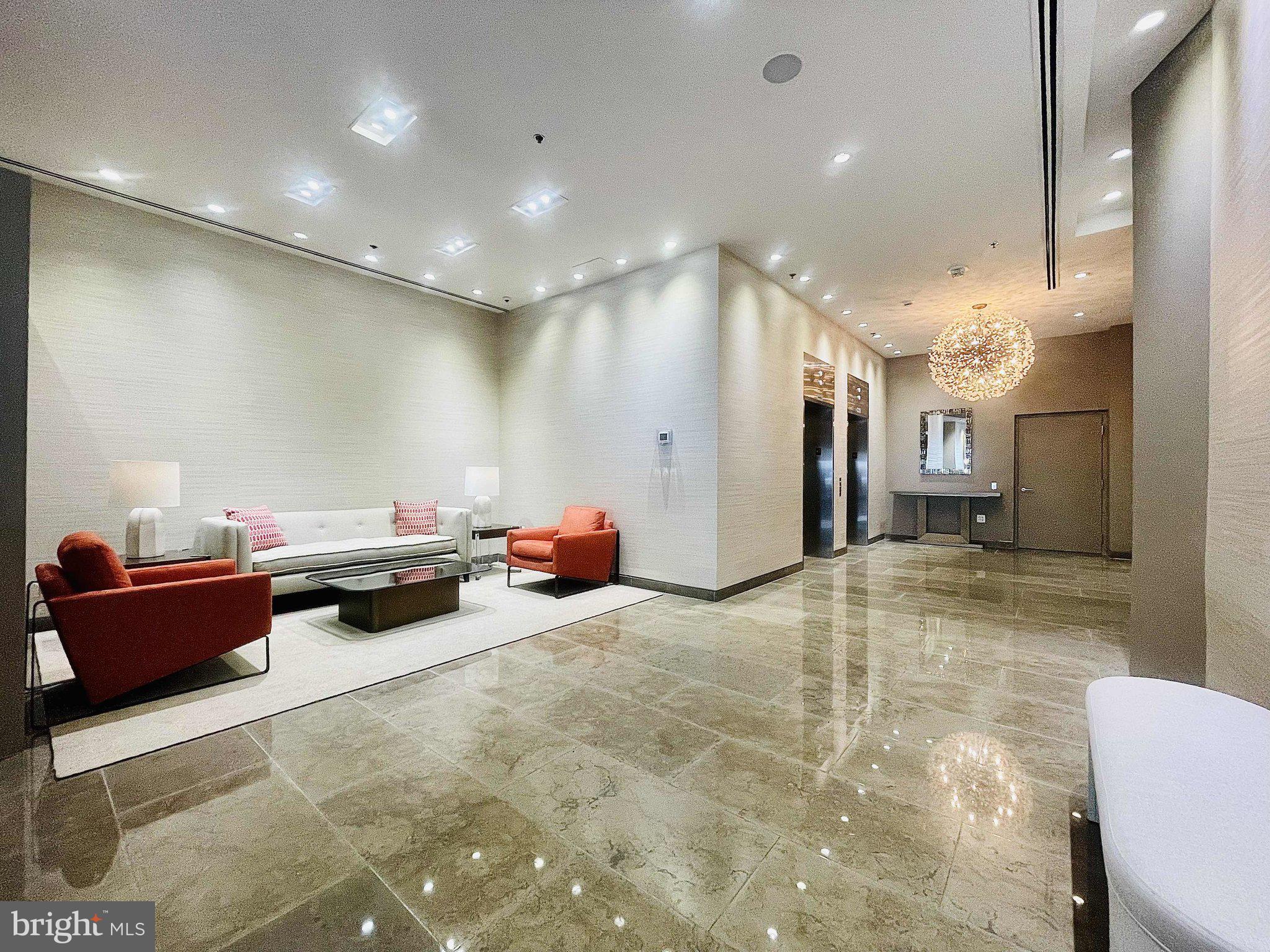 6820 Wisconsin #3008