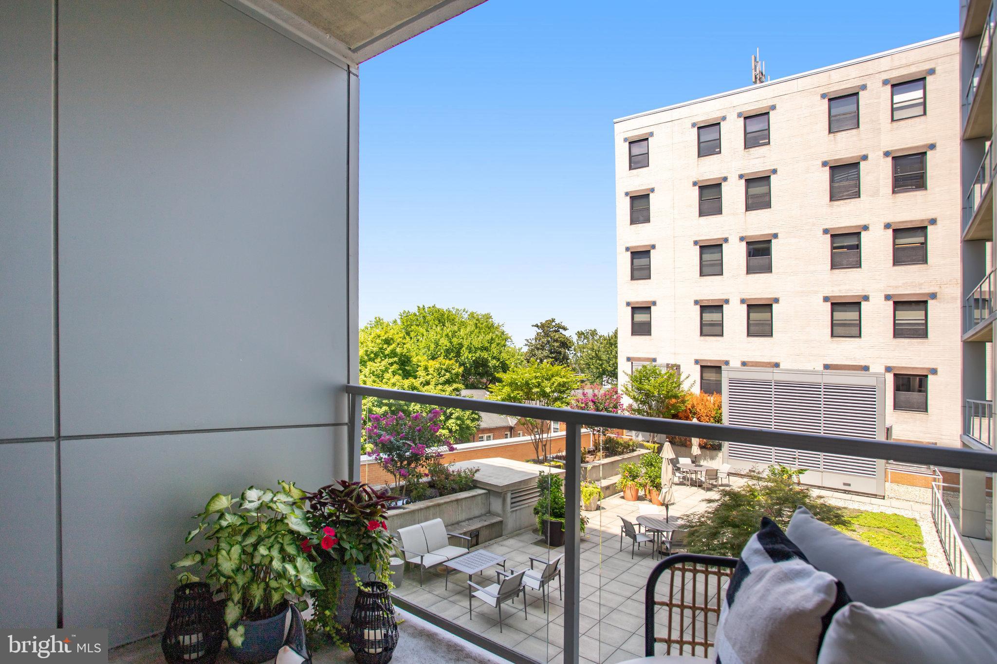 6820 Wisconsin #3008