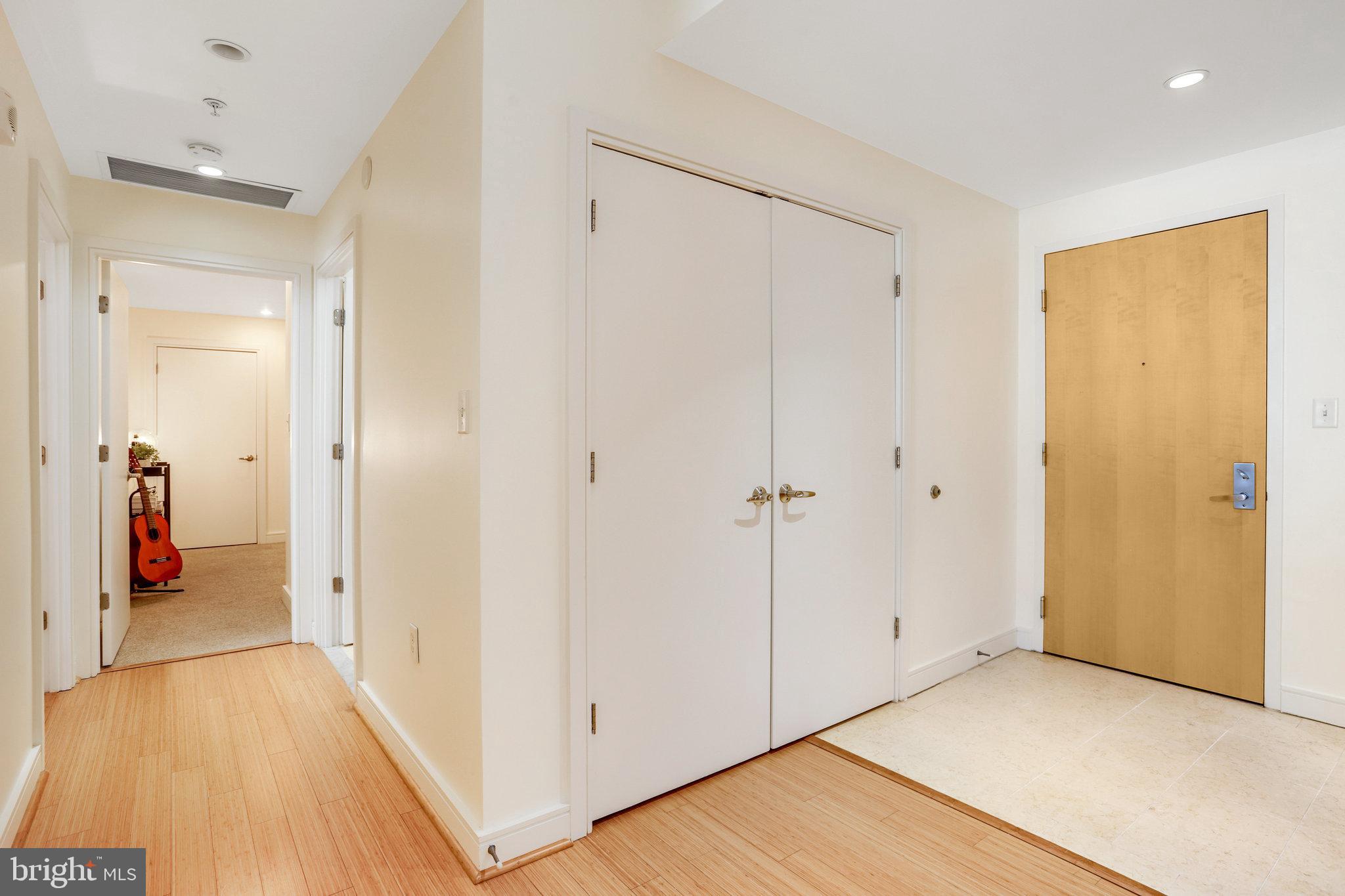 6820 Wisconsin #3008