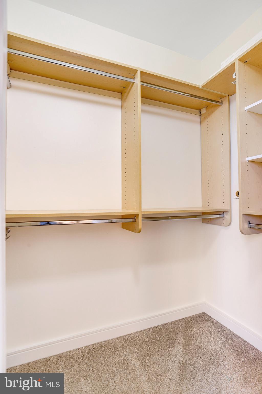 6820 Wisconsin #3008