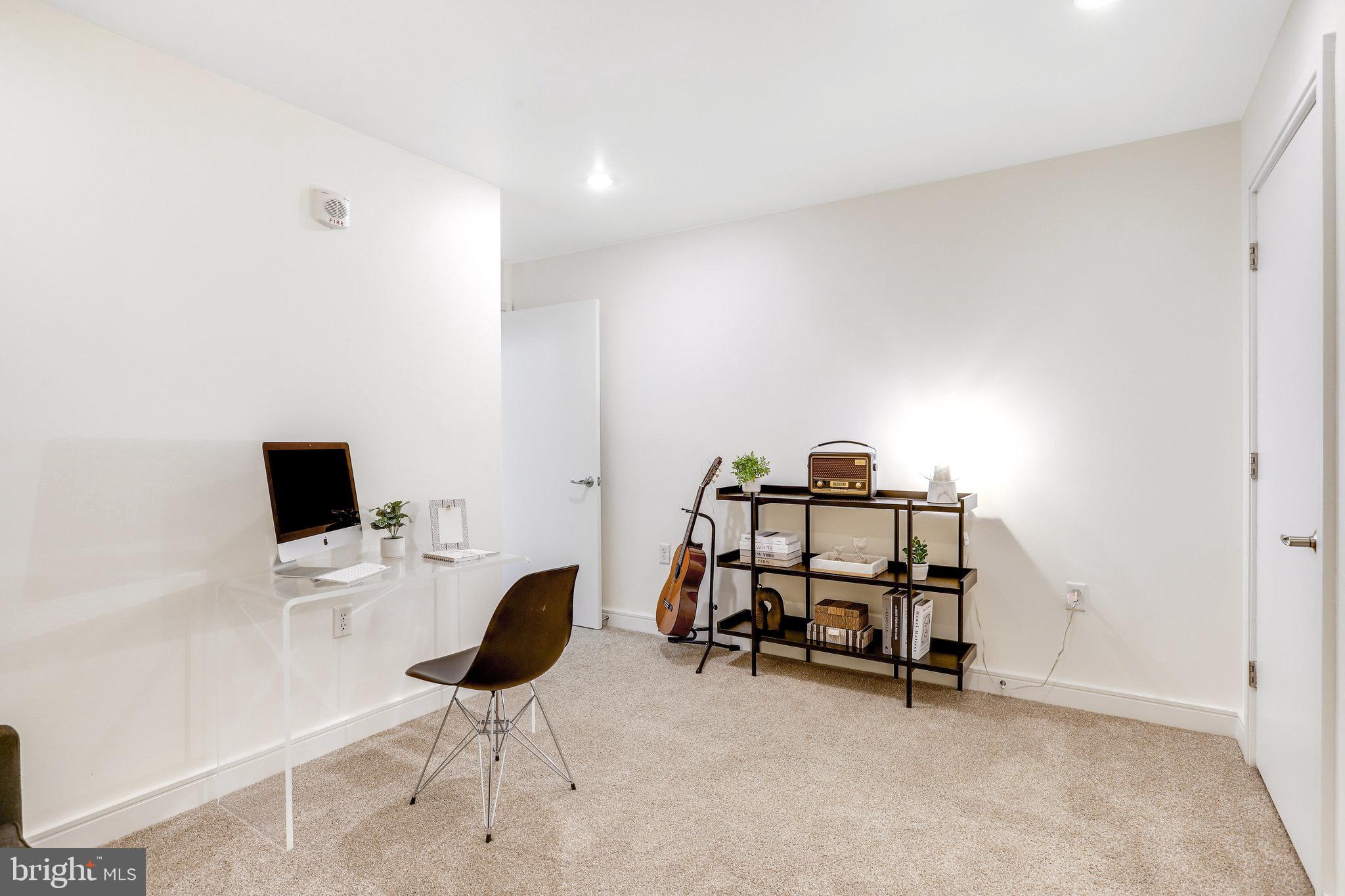 6820 Wisconsin #3008