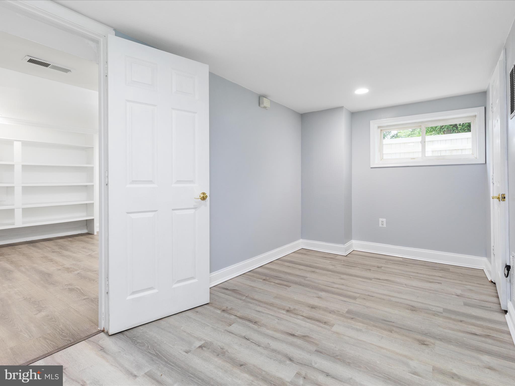 7605 Leesburg Dr