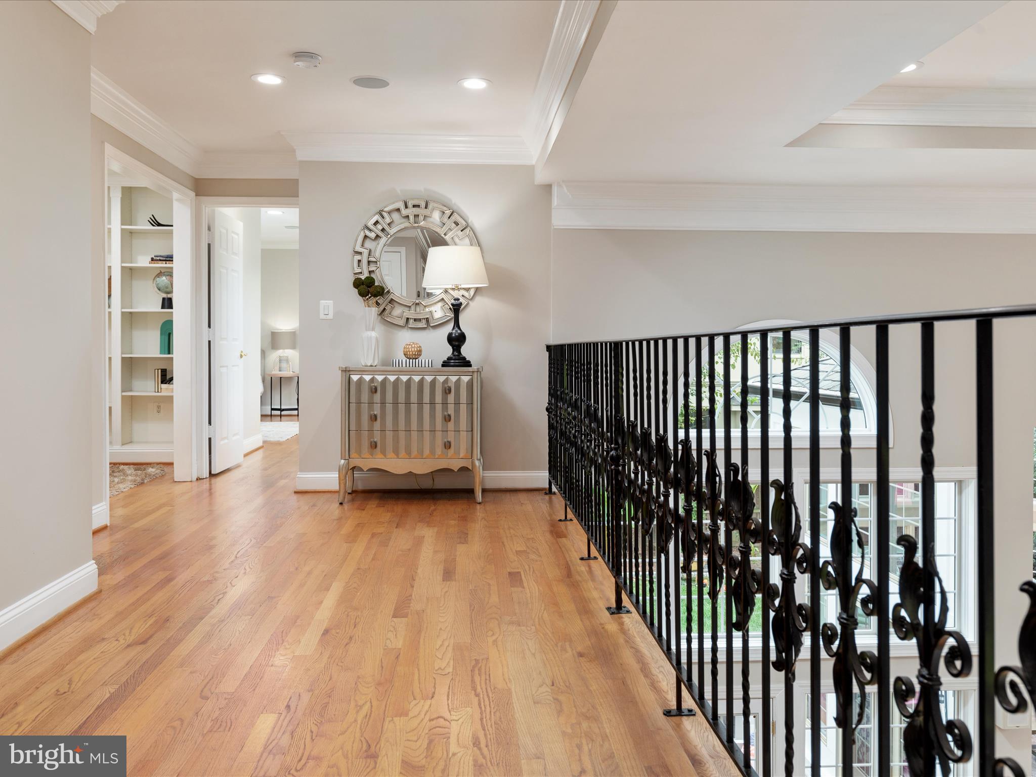 7605 Leesburg Dr