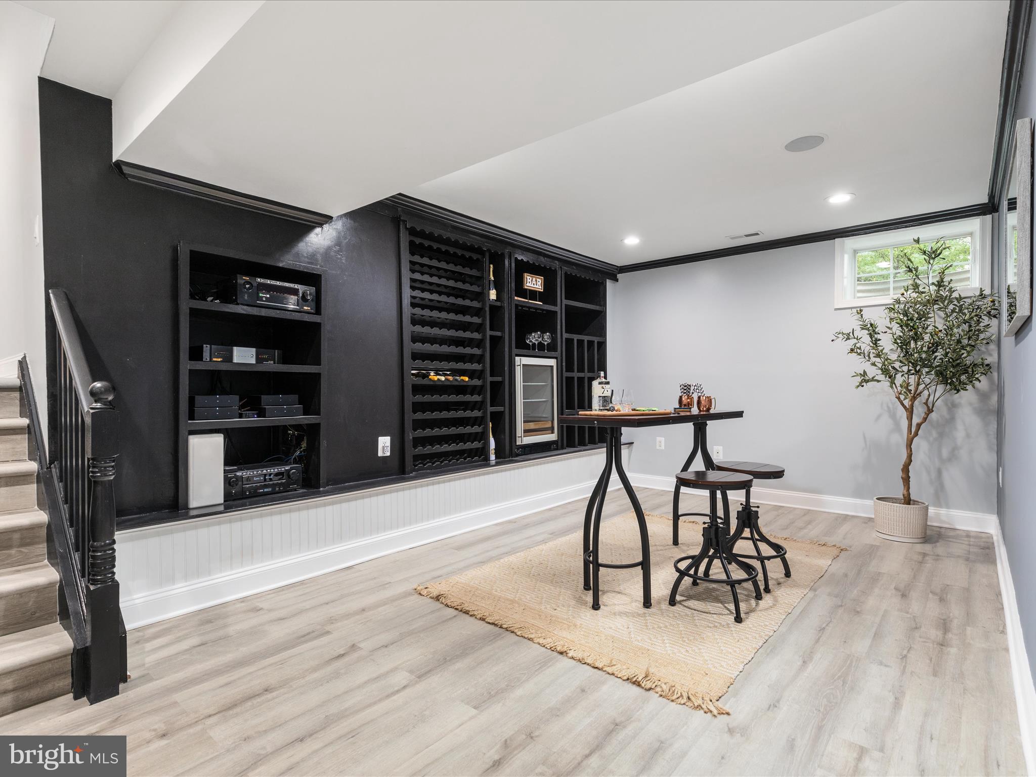7605 Leesburg Dr