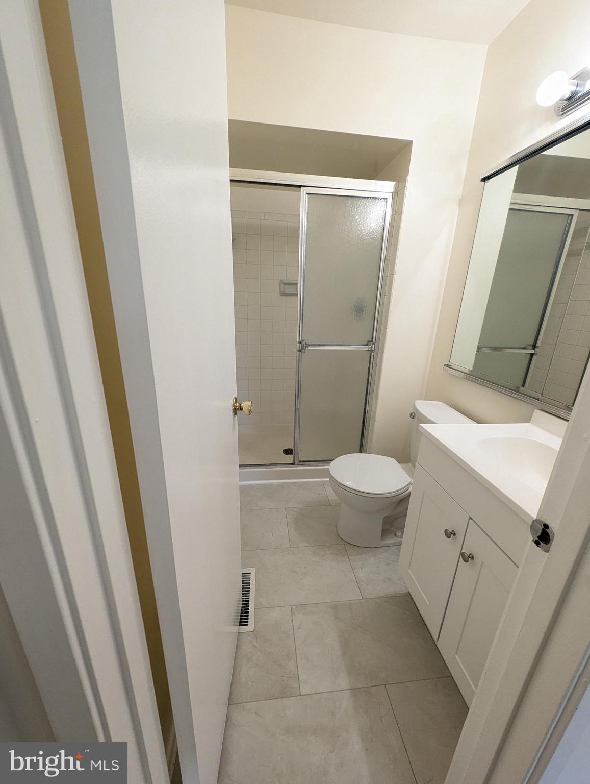 15934 INDIAN HILLS TER