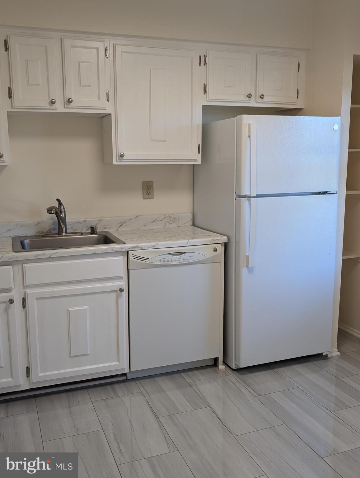 15934 INDIAN HILLS TER