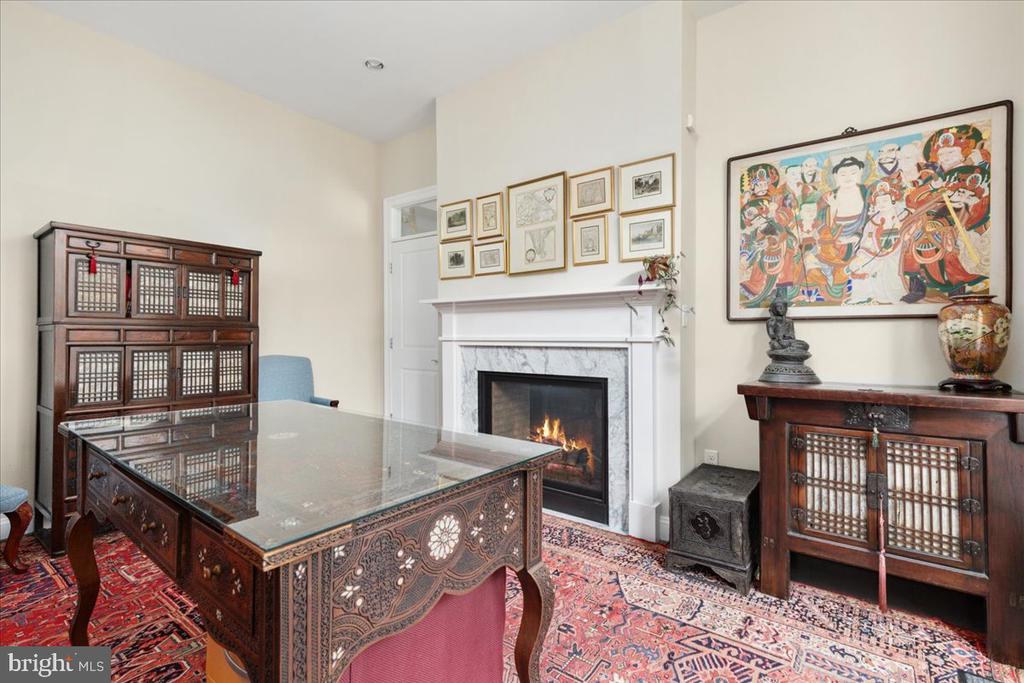 5345 Camberley Ave