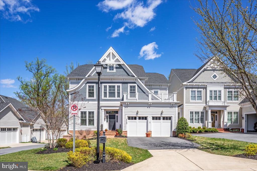 5345 Camberley Ave