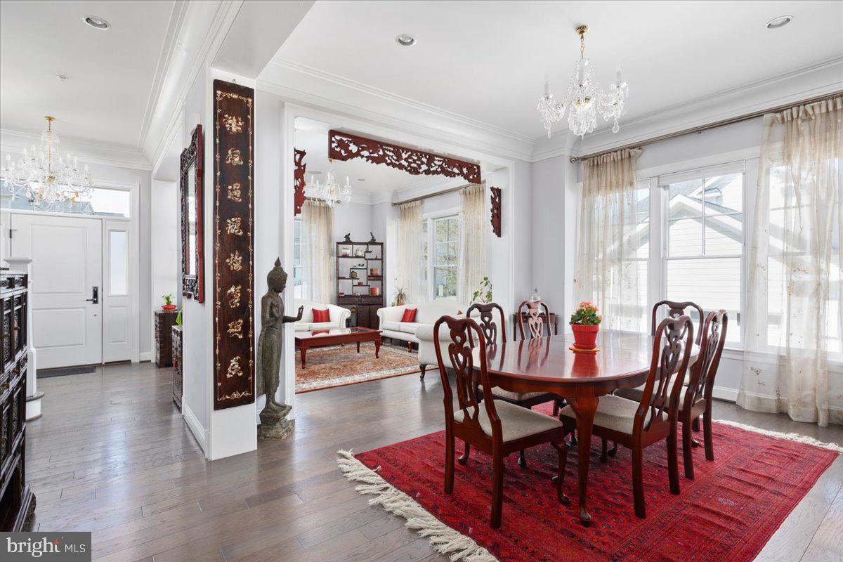 5345 Camberley Ave