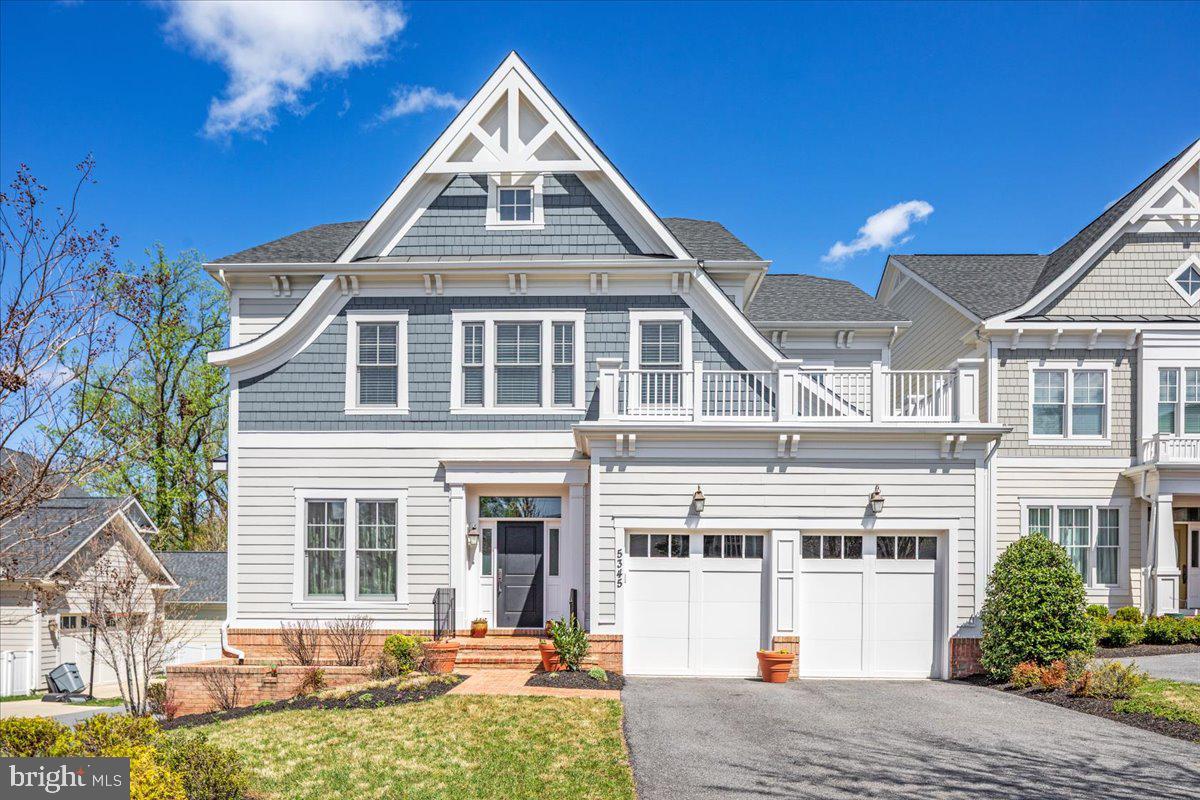 5345 Camberley Ave