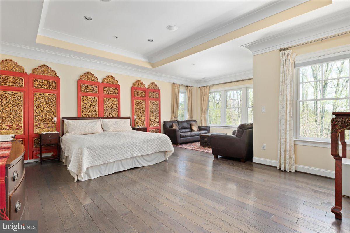 5345 Camberley Ave