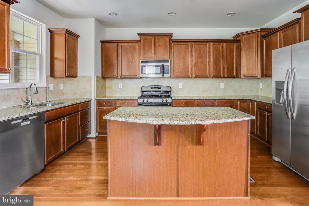 23210 ROBERTS TAVERN DR #2375
