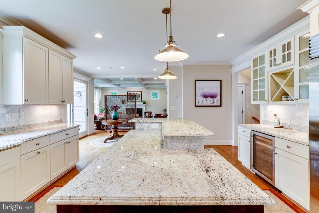 6109 KIRBY ROAD
