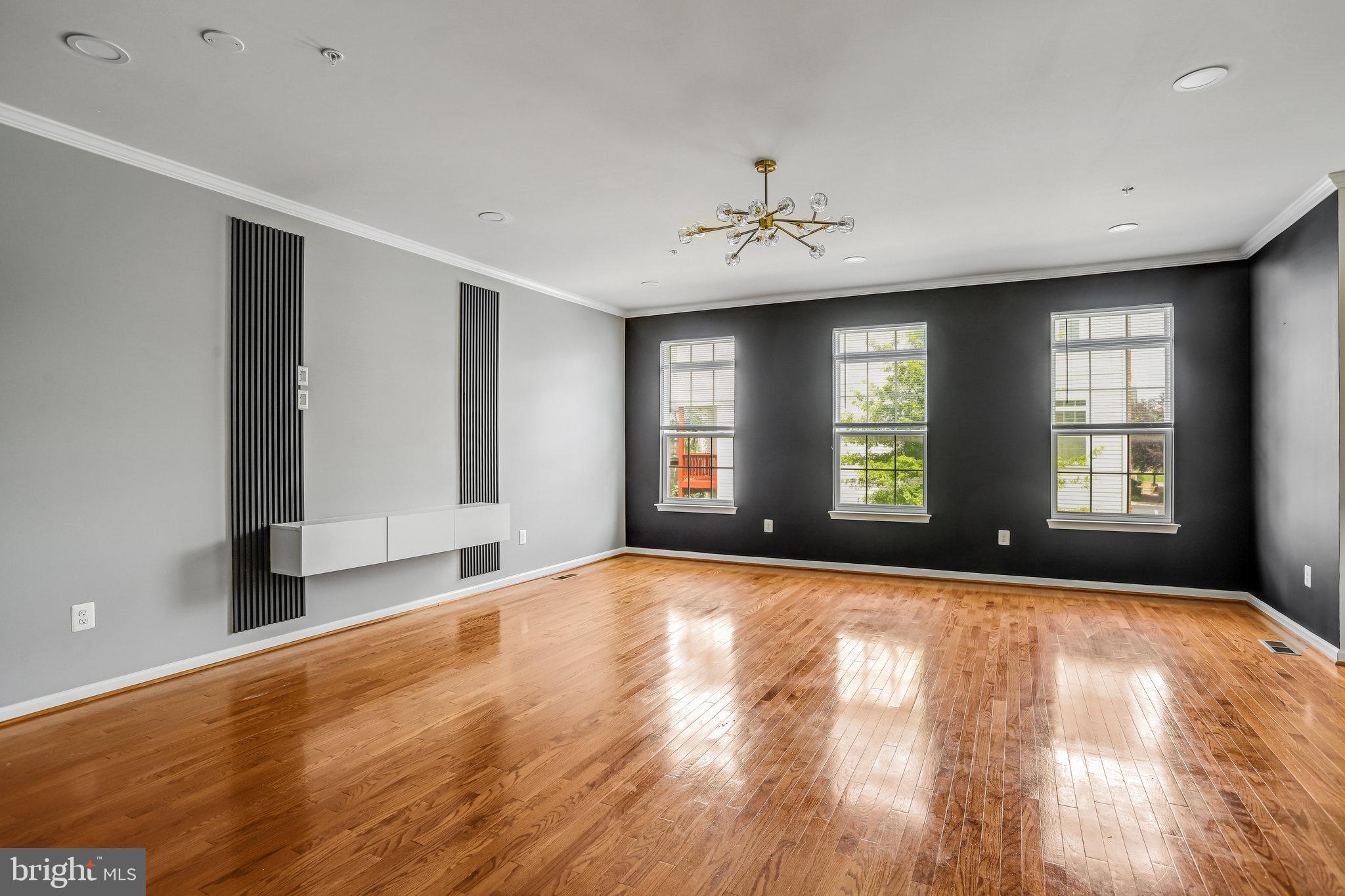 23210 ROBERTS TAVERN DRIVE 2375