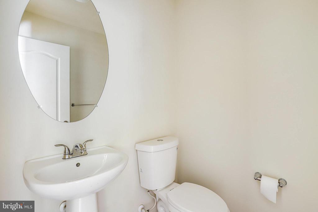 23210 ROBERTS TAVERN DRIVE 2375