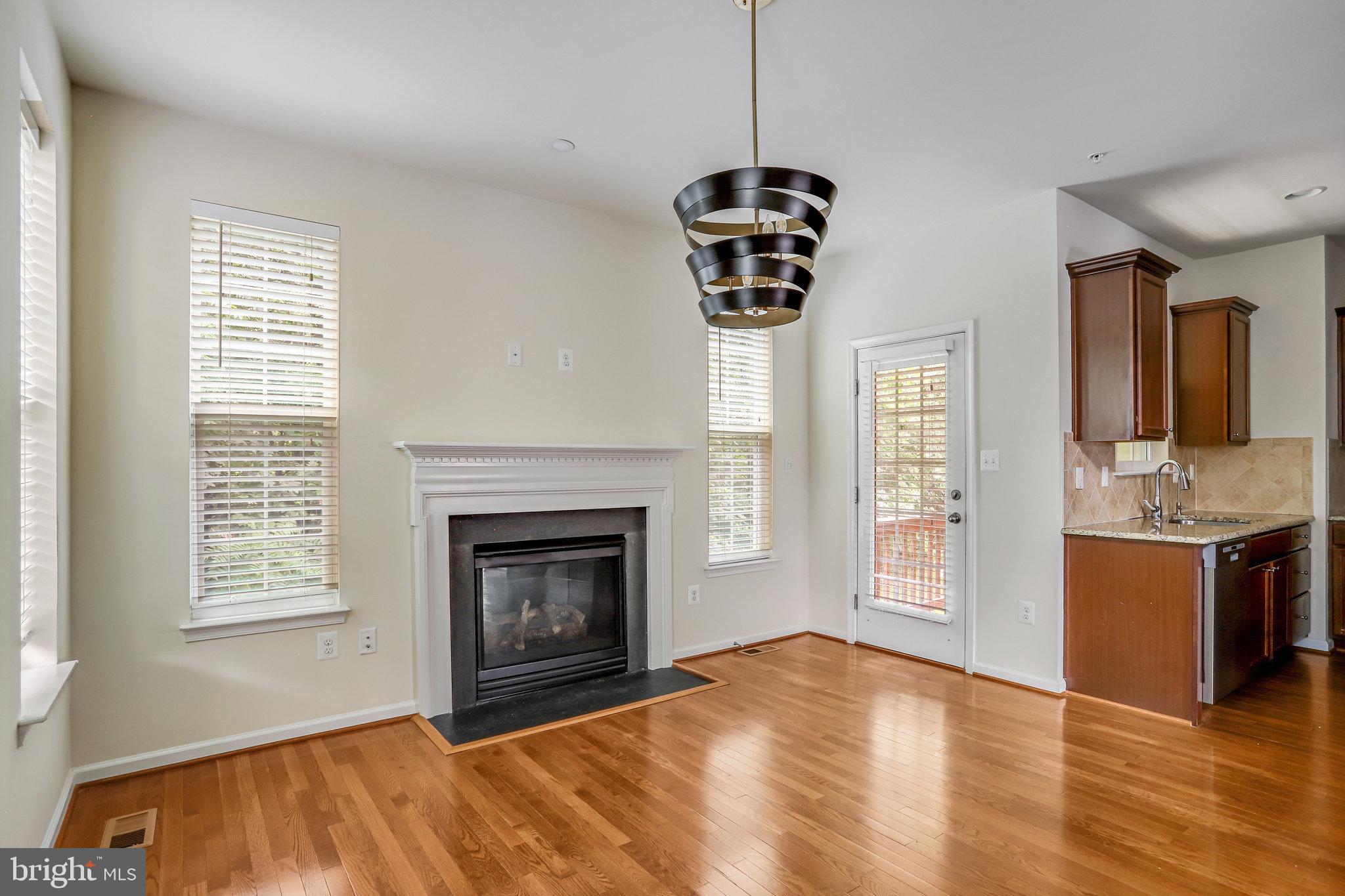 23210 ROBERTS TAVERN DRIVE 2375