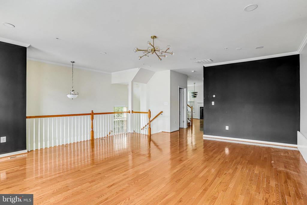 23210 ROBERTS TAVERN DRIVE 2375
