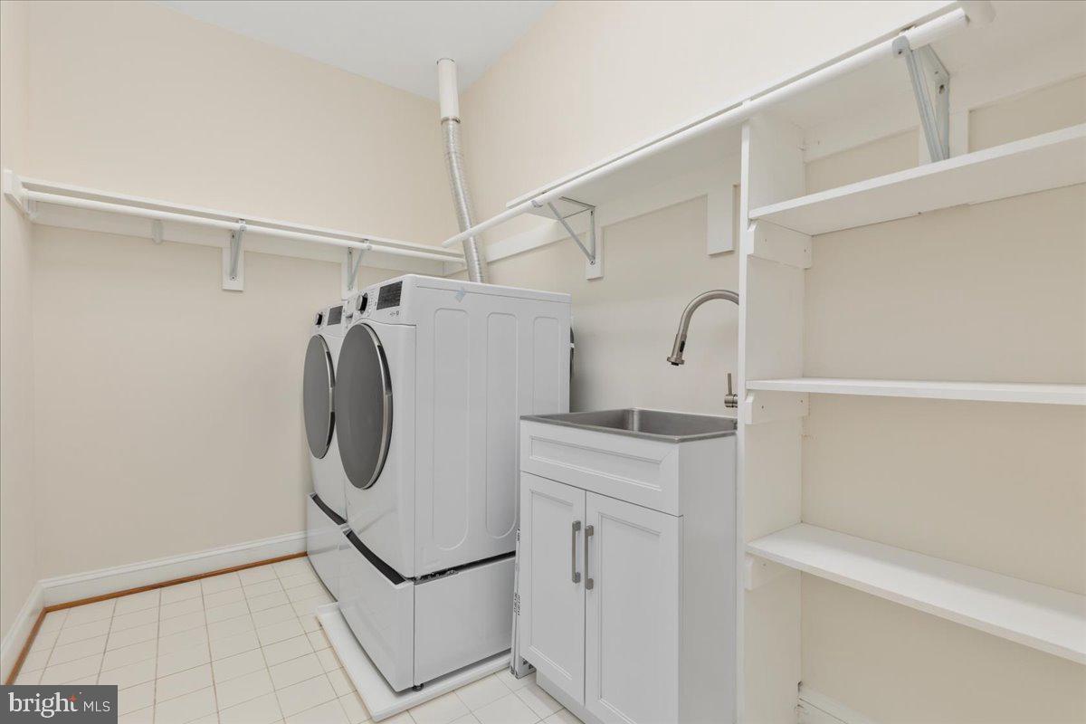 7808 WINTERBERRY PLACE