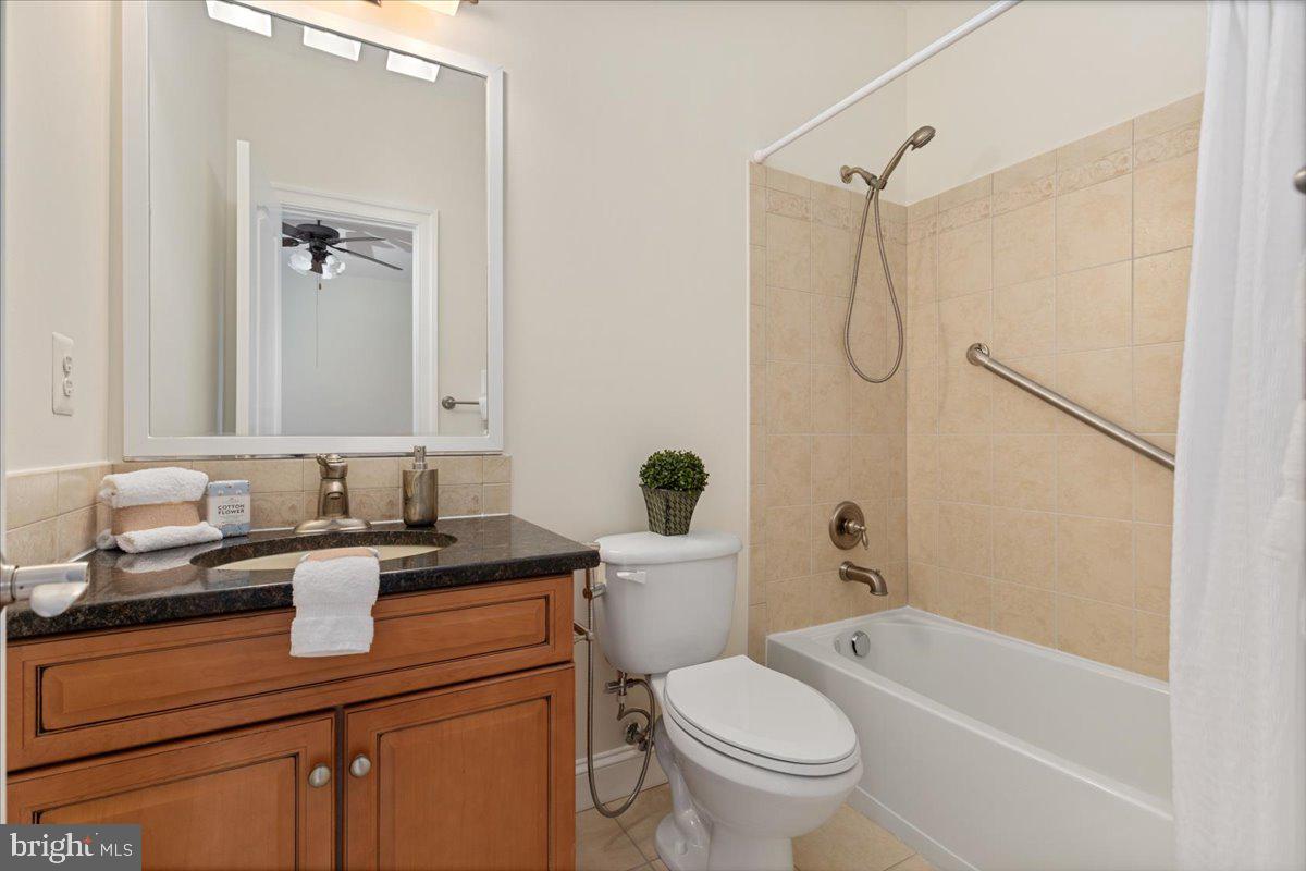 7808 WINTERBERRY PLACE