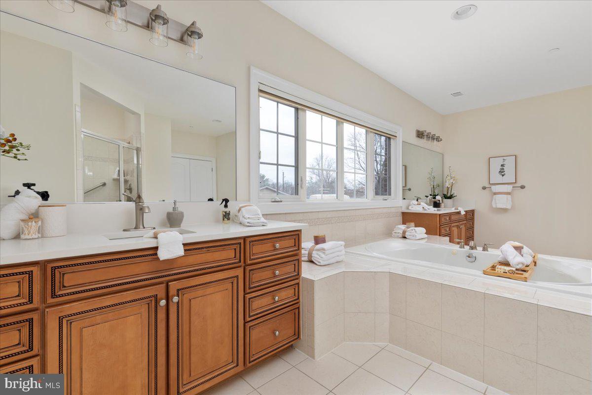 7808 WINTERBERRY PLACE