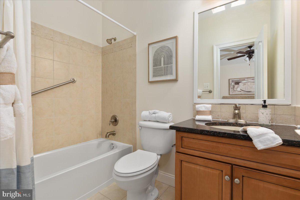 7808 WINTERBERRY PLACE