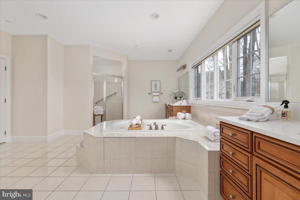 7808 WINTERBERRY PLACE